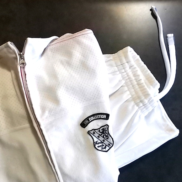 Stunning 2pc White Tracksuit with Embroidered Logo by KOMAN - Picture 14 of 16